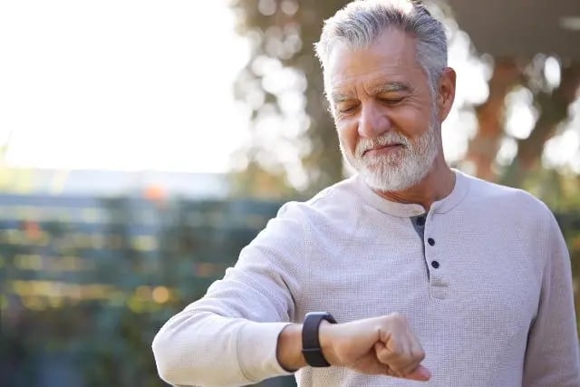 Wearable Tech for Seniors- Staying Healthy Has Never Looked This Good (640x427)